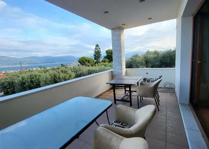 Georgia Appartement Agios Vasilios (Peloponnese)